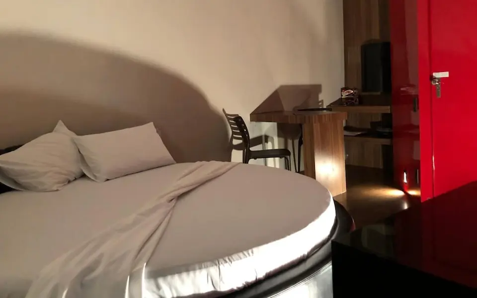 Foto 3 de Snob Motel