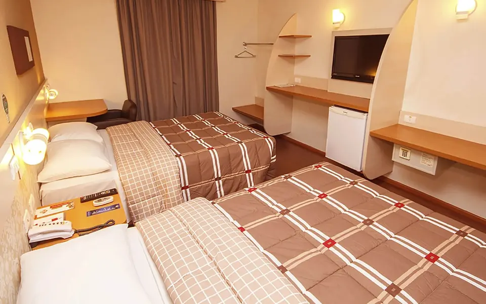 Foto 2 de Hotel 10