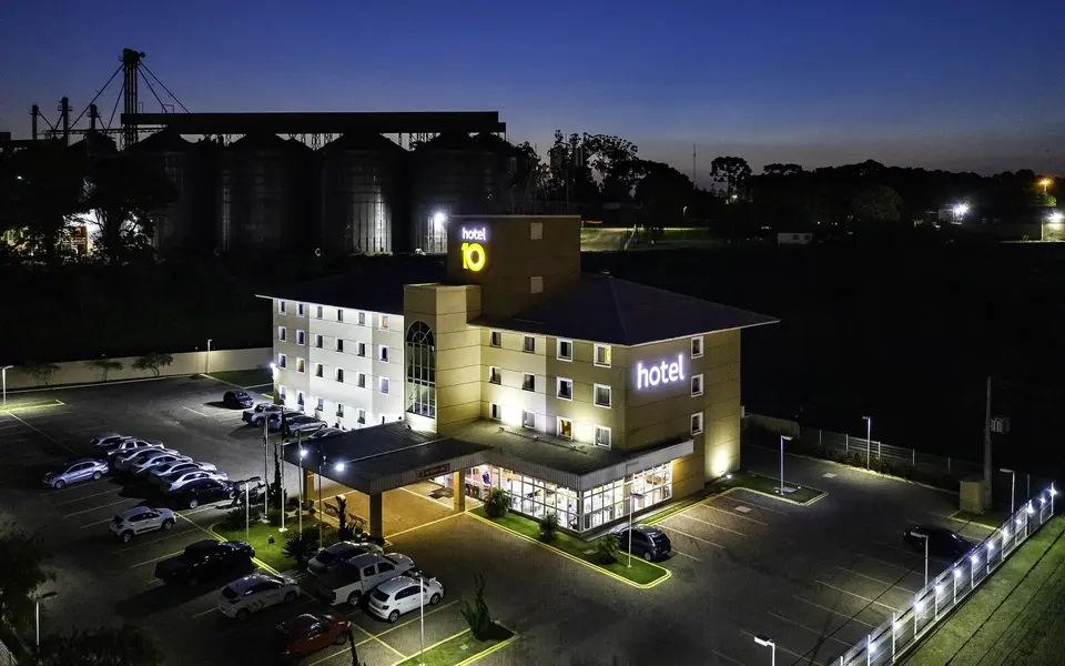 Foto 4 de Hotel 10