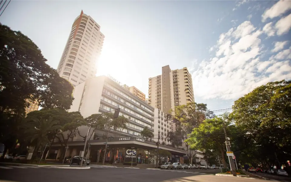 Foto de - Hotel Deville Maringá