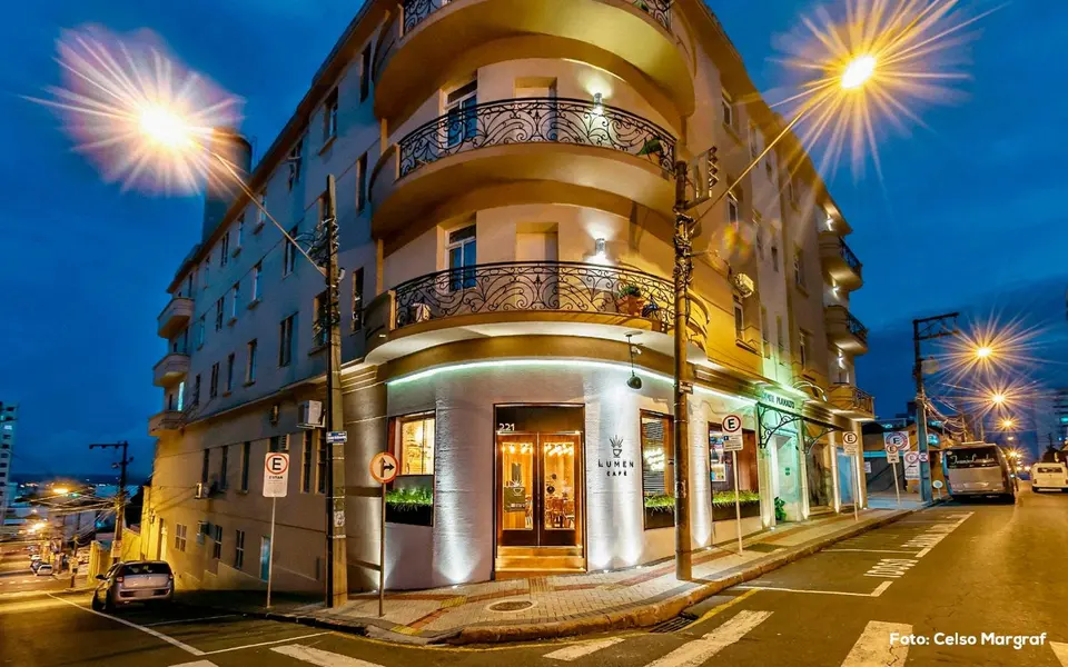 Foto de Hotel Planalto Select Ponta Grossa / Lumen