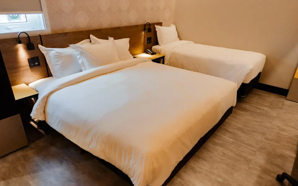 Foto 4 de Tru Hotel